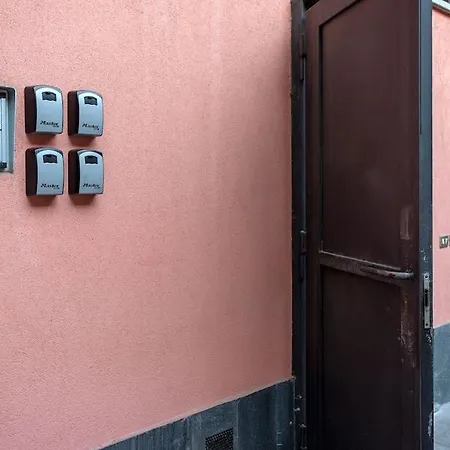 Daire Duomo-porta Venezia Design Loft Grigio 4